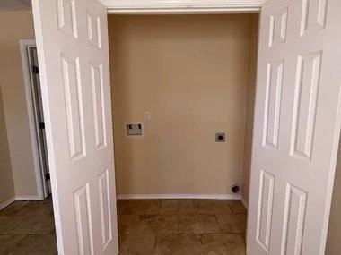 212 N 5th St #15 - Photo 2 of 5