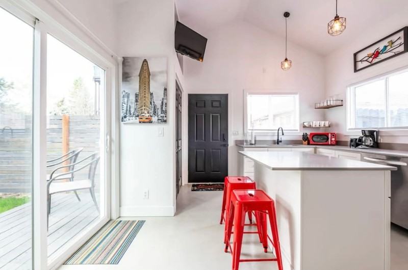 936 E St #1 - Photo 4 of 15