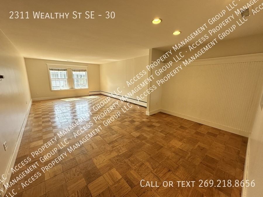 2311 Wealthy St Se #30 - Photo 4 of 31