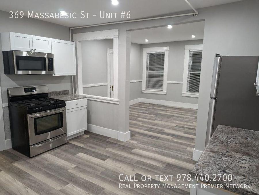 369 Massabesic St #6 - Photo 5 of 17