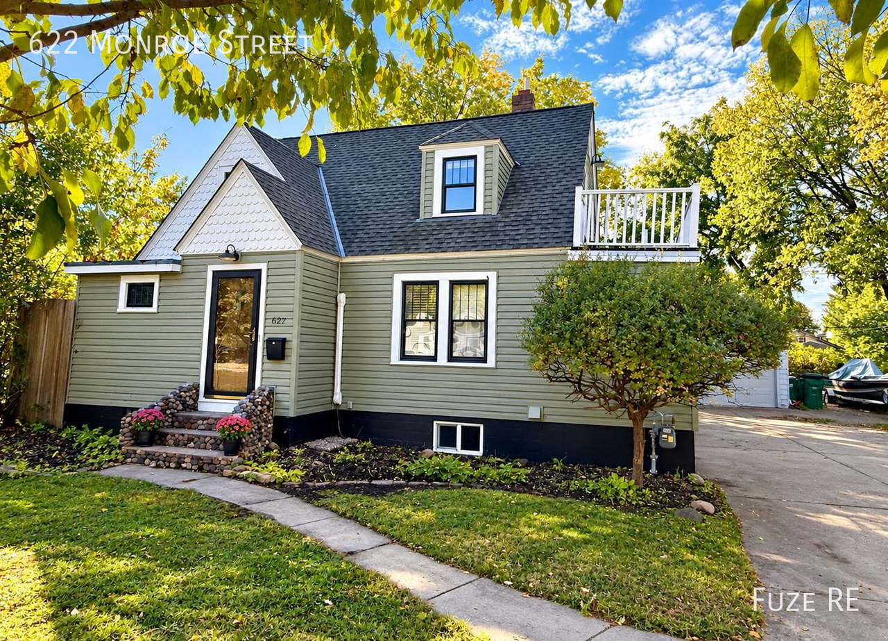 622 Monroe St - Photo 2 of 50