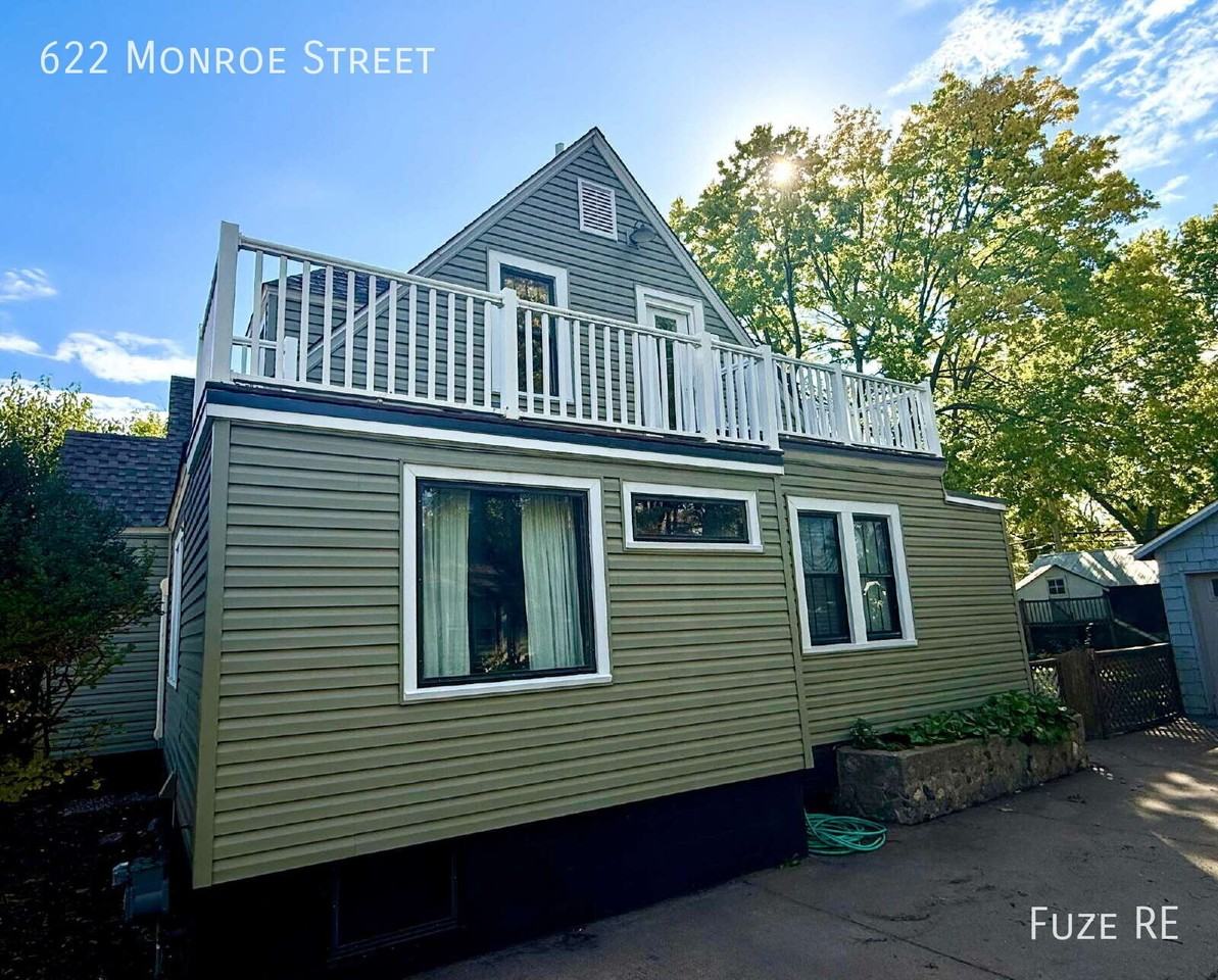 622 Monroe St - Photo 3 of 50