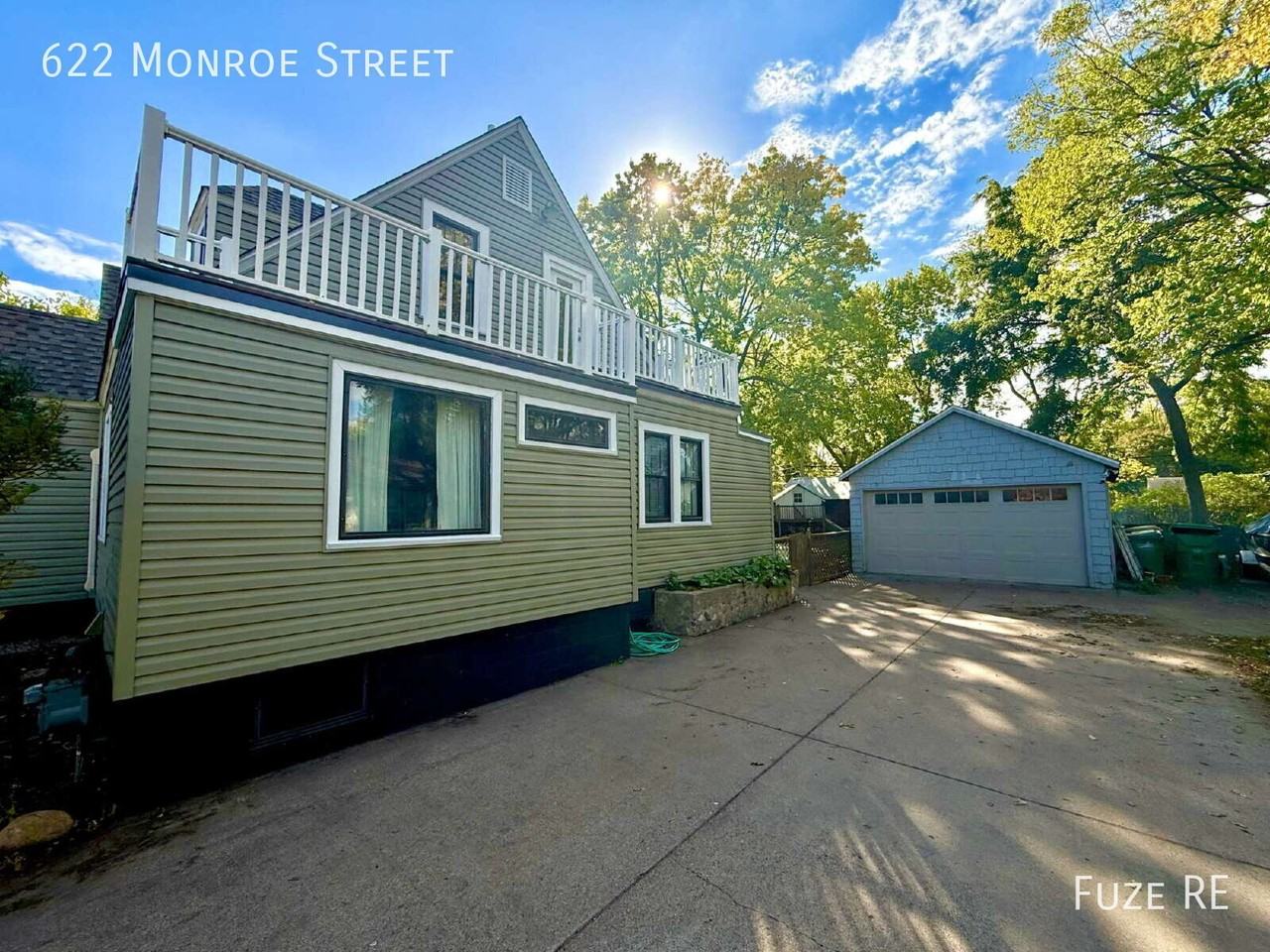 622 Monroe St - Photo 4 of 50