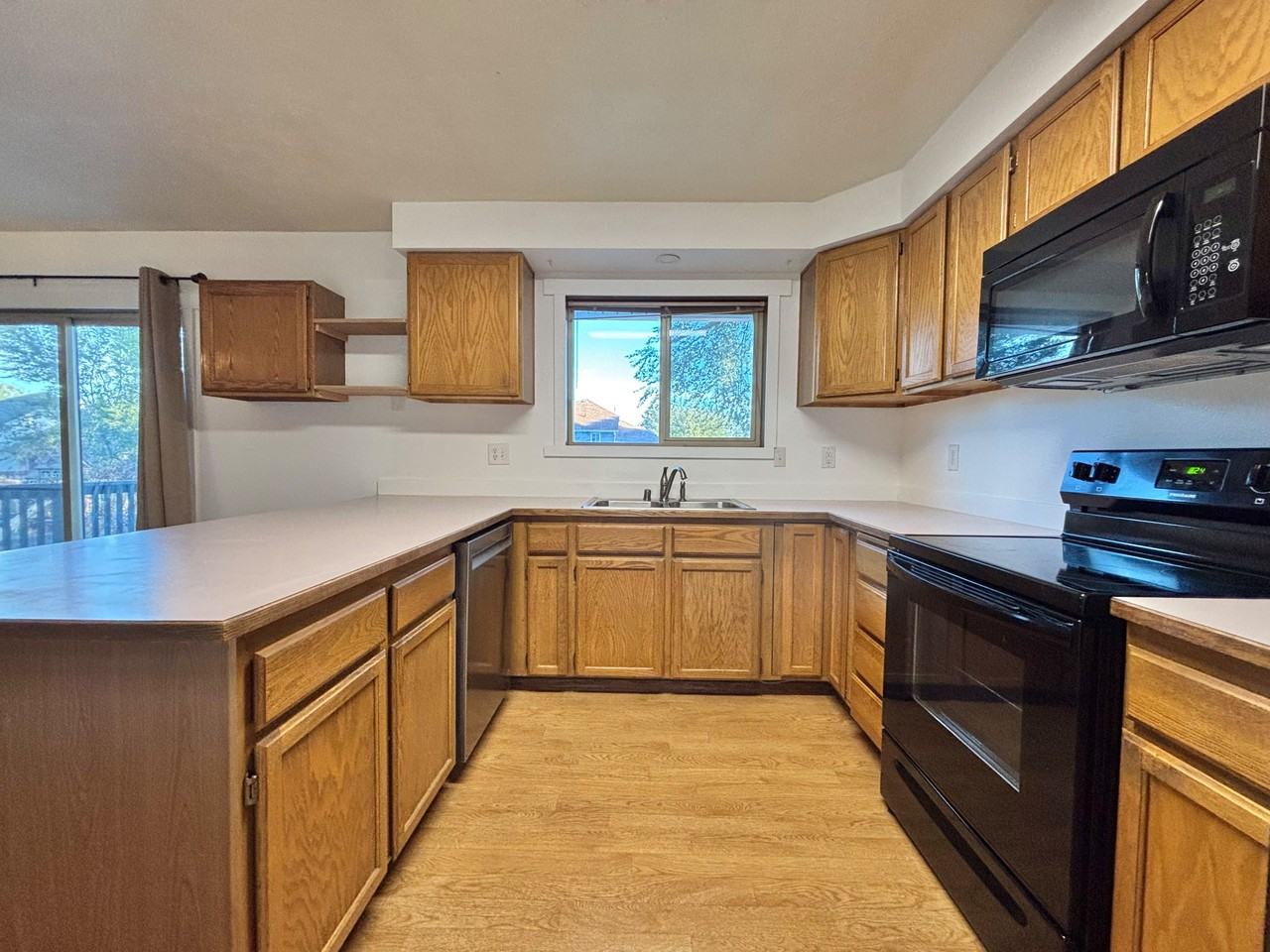 14413 E Broadway Ave - Photo 7 of 20