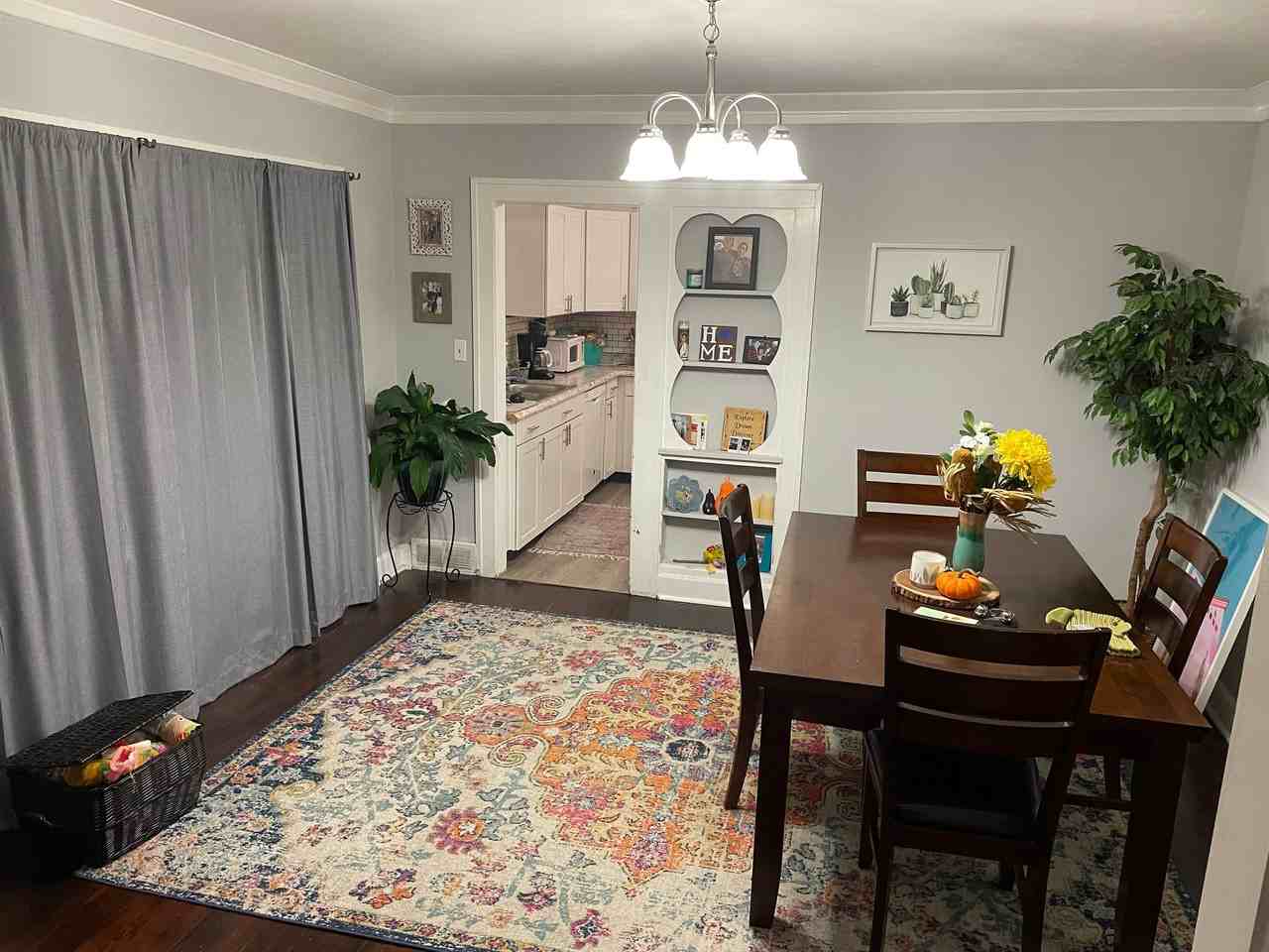 16802 Delaware Ave - Photo 4 of 9