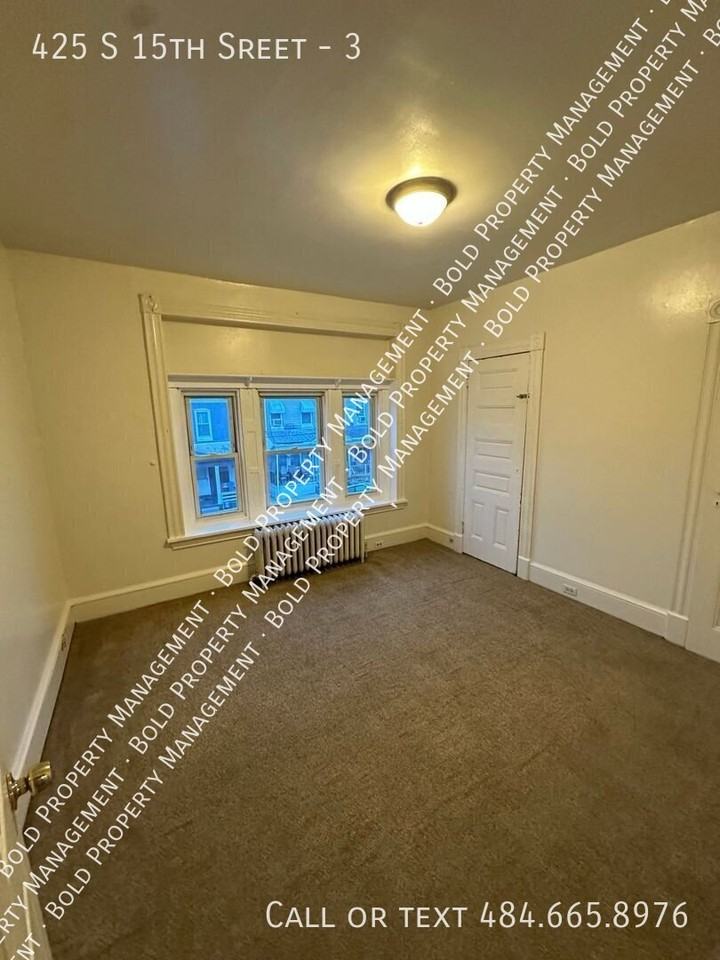 425 S 15th St #3 - Photo 5 of 8