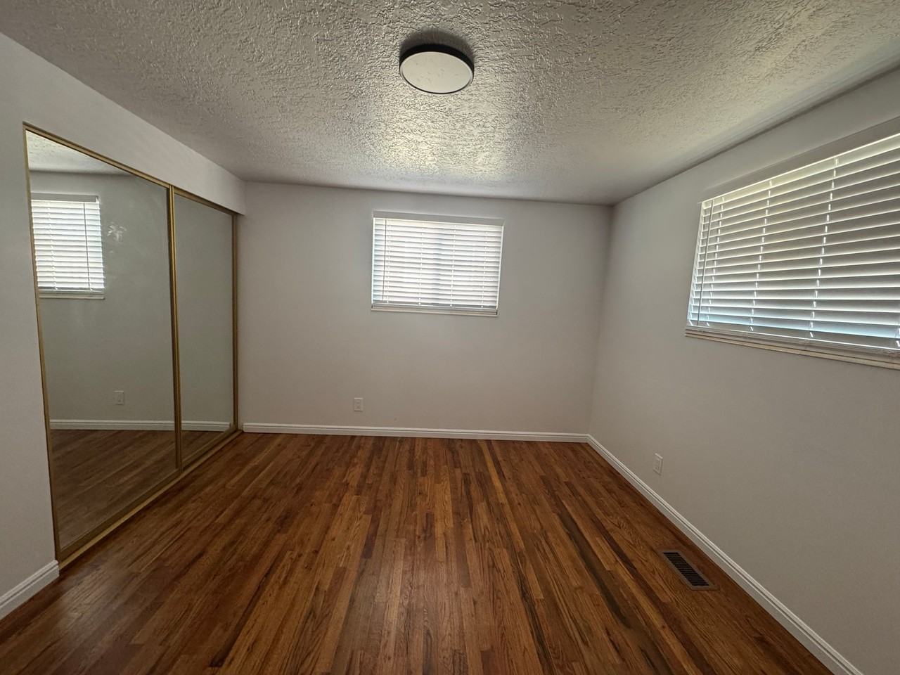 2802 E Nila Way #1 - Photo 7 of 11