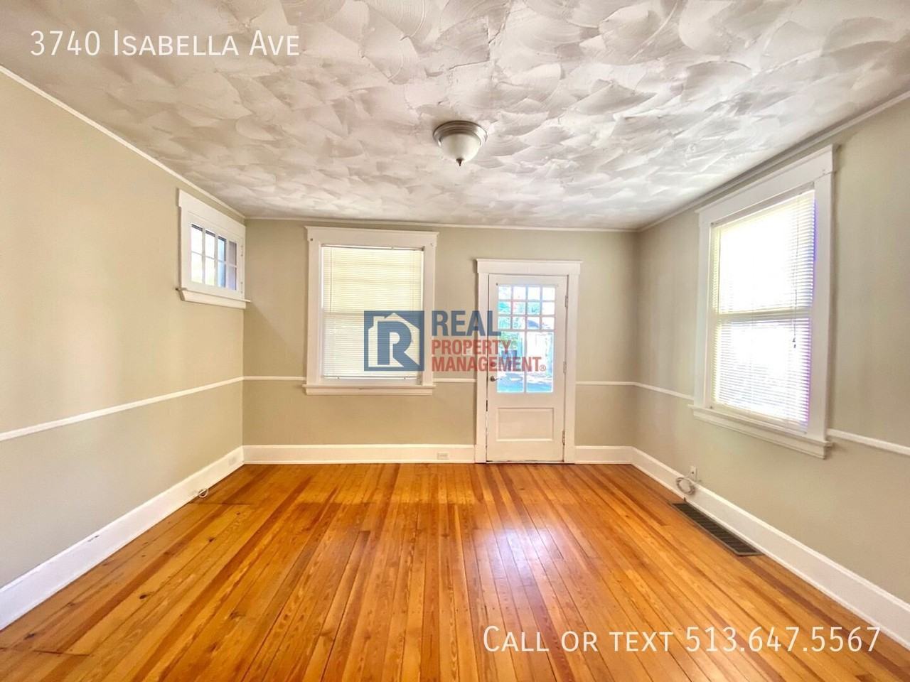 3740 Isabella Ave - Photo 4 of 14