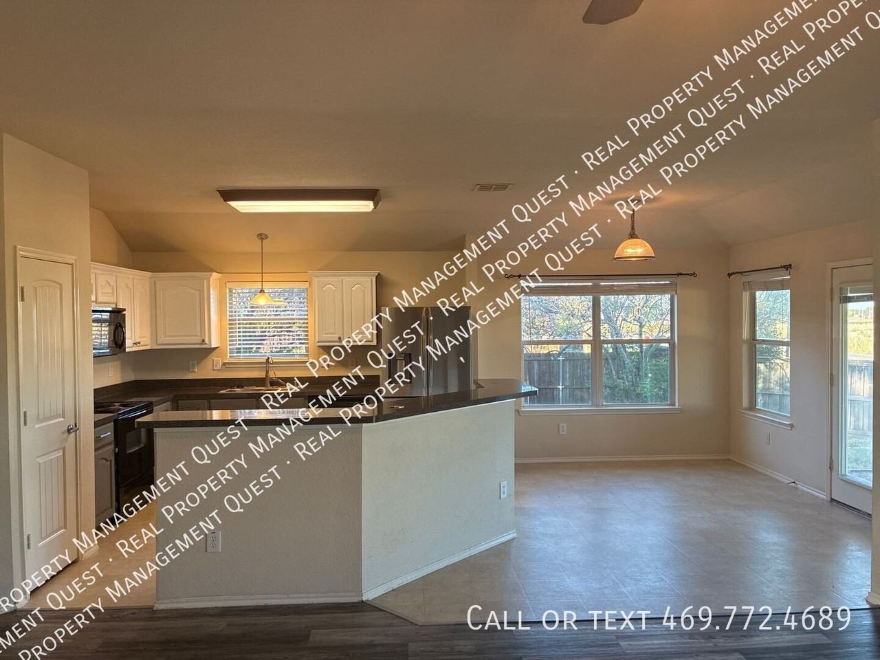 3600 Spruce St - Photo 5 of 17