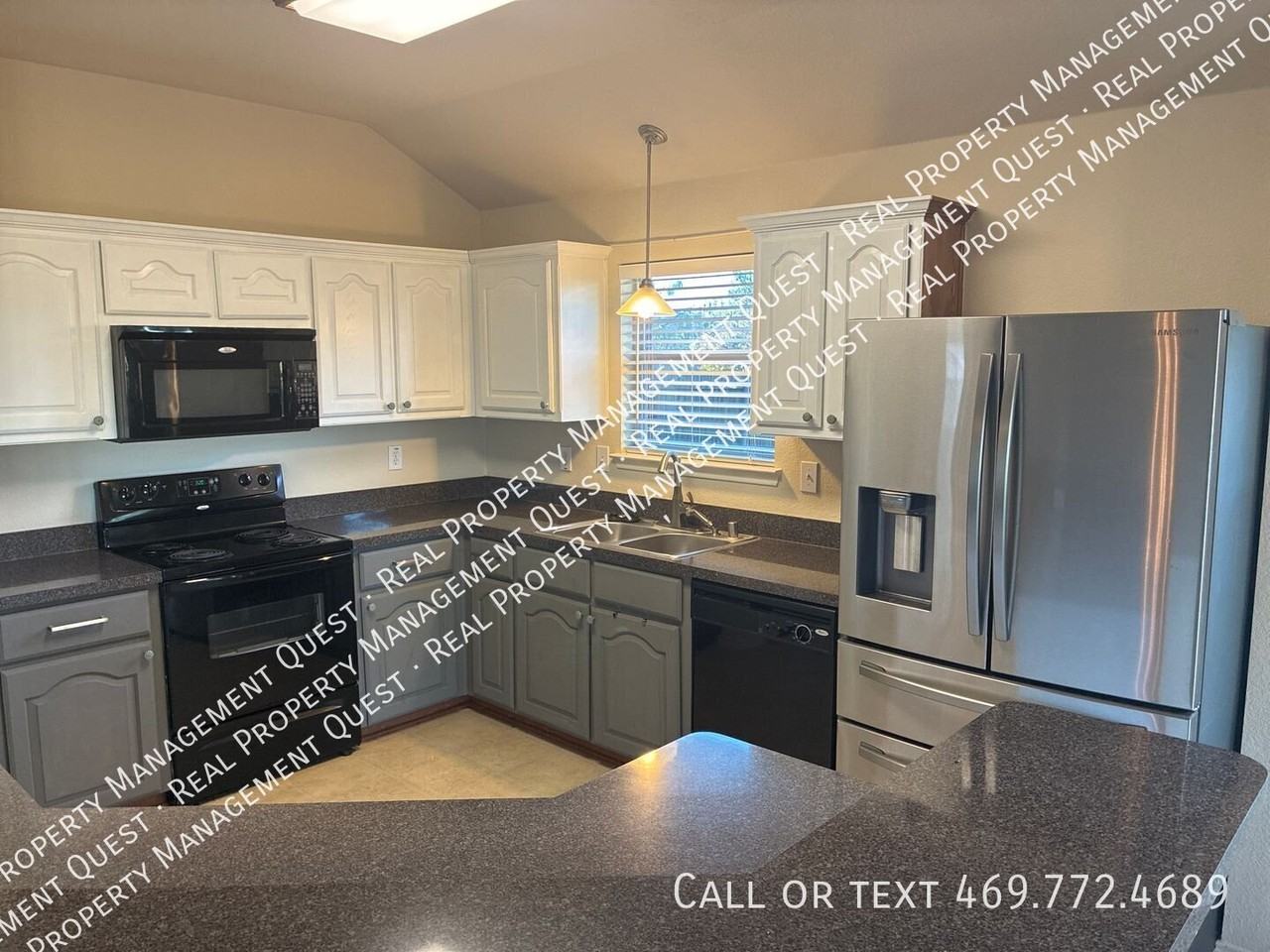 3600 Spruce St - Photo 6 of 17