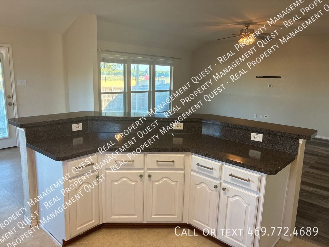 3600 Spruce St - Photo 7 of 17