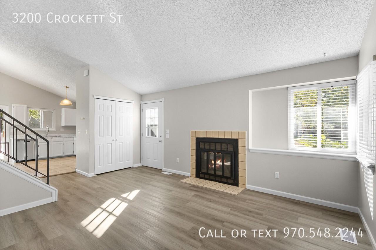 3200 Crockett St - Photo 7 of 29