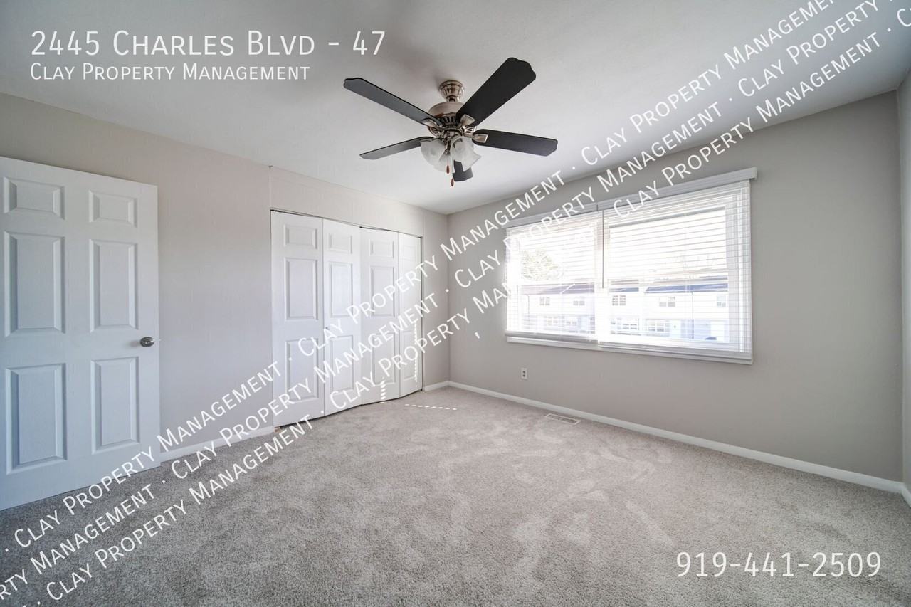 2445 Charles Blvd #47 - Photo 7 of 31