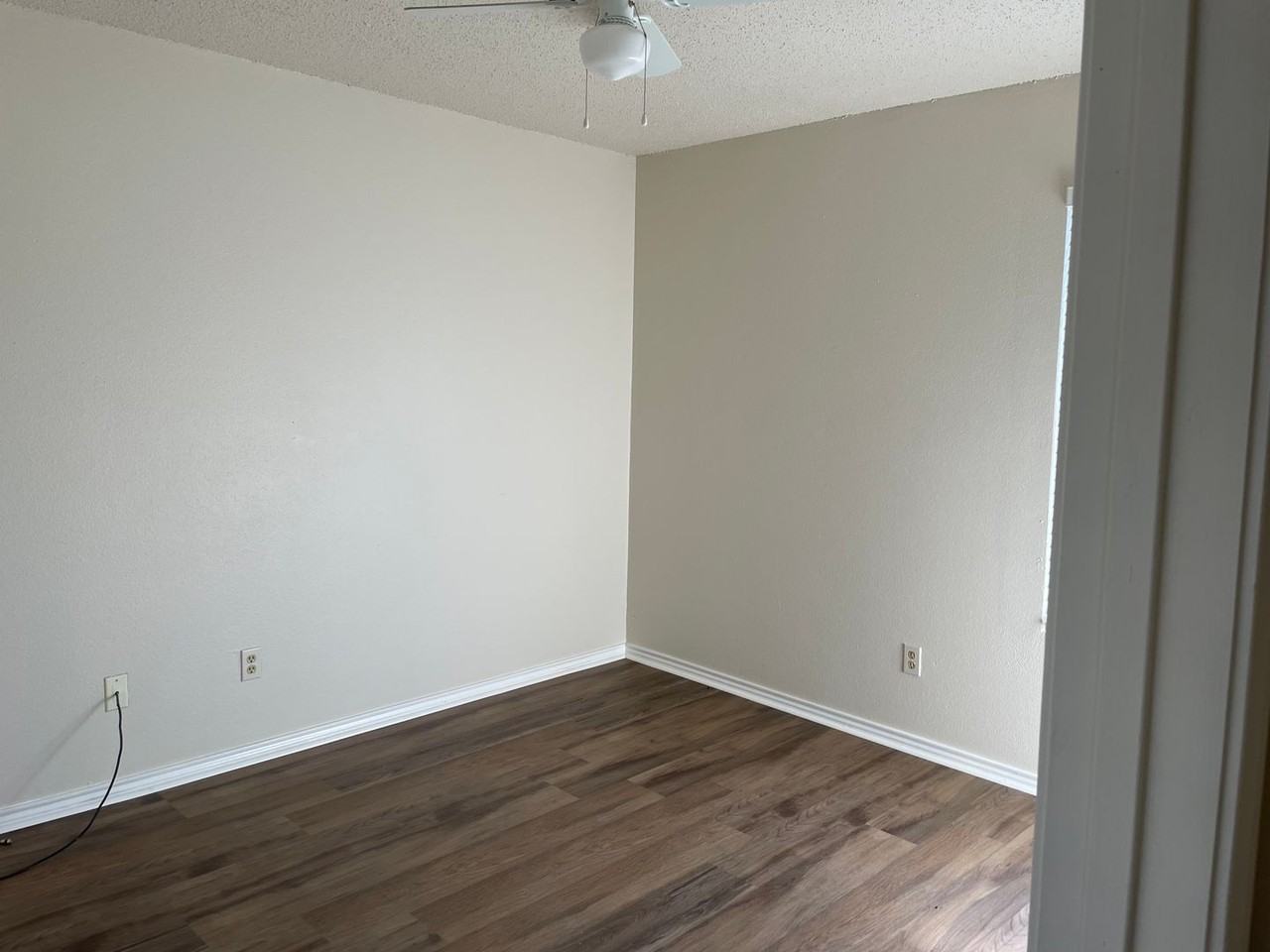 808 Henderson Blvd - Photo 3 of 14
