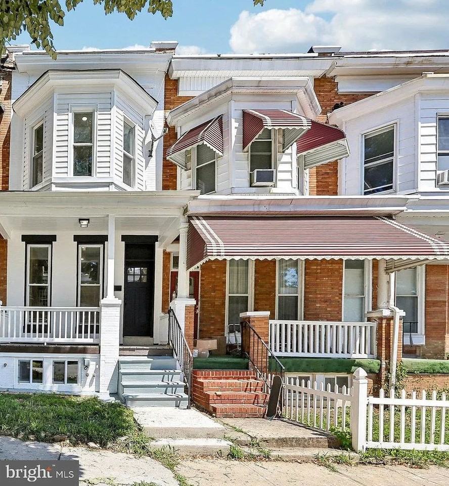 1517 N Ellamont St - Photo 3 of 10