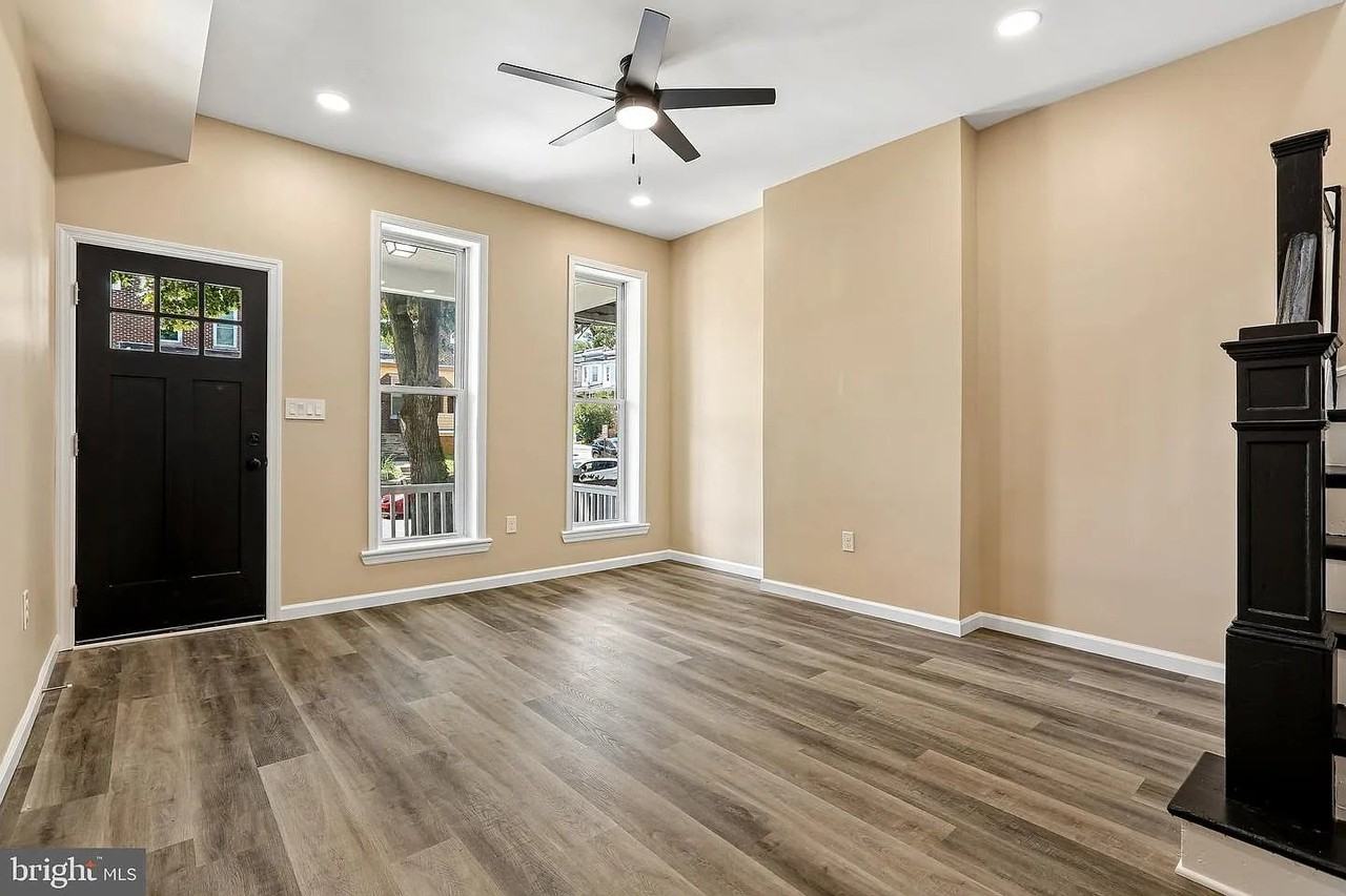 1517 N Ellamont St - Photo 6 of 10