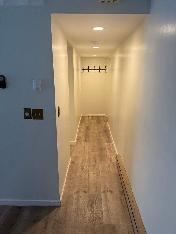 240 Harris St #11 - Photo 6 of 16