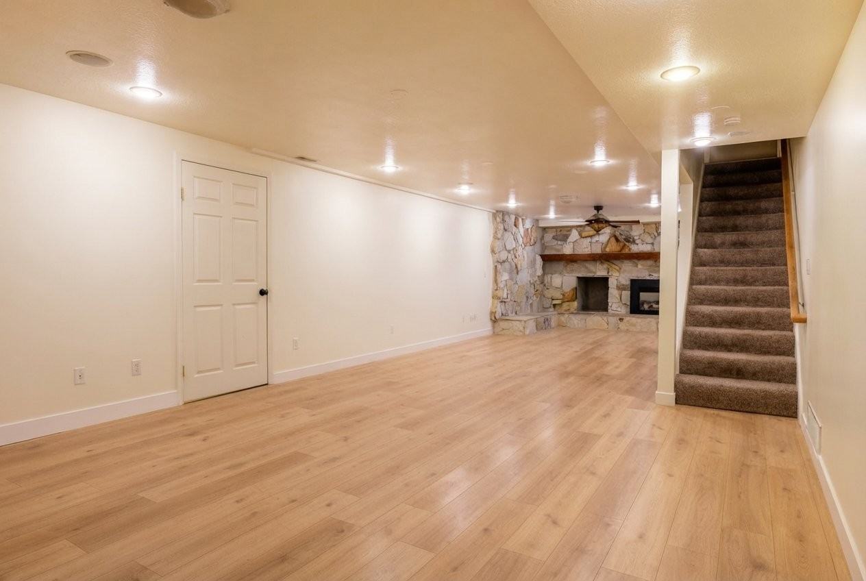 4502 Sw - Photo 7 of 20