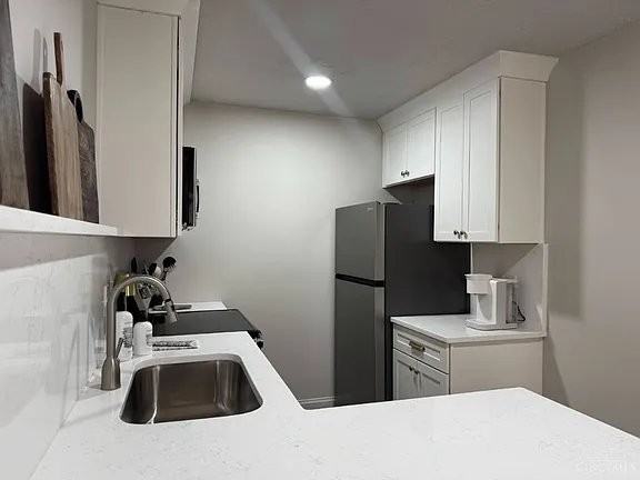 436 Klotter Ave #905 - Photo 3 of 11