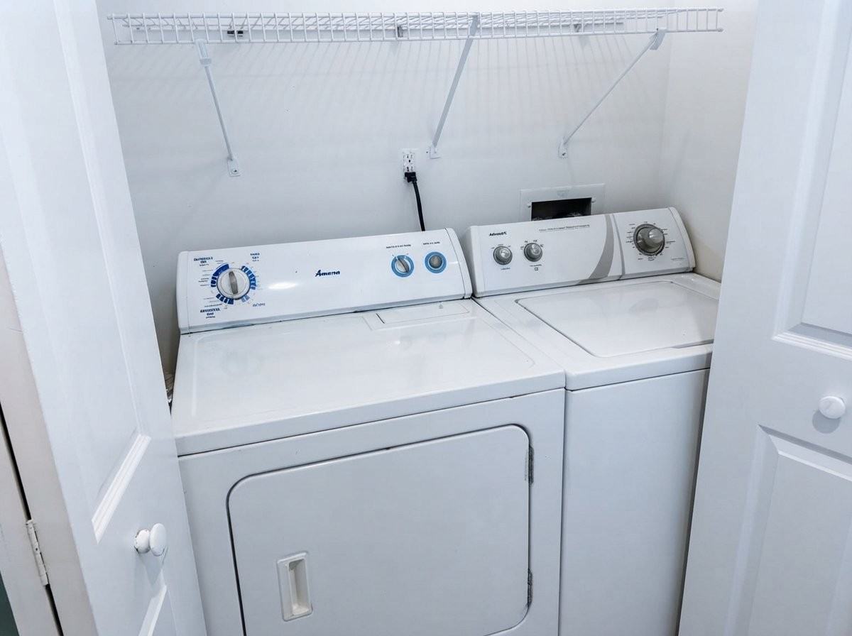 306 Jacksonia St #1 - Photo 6 of 9