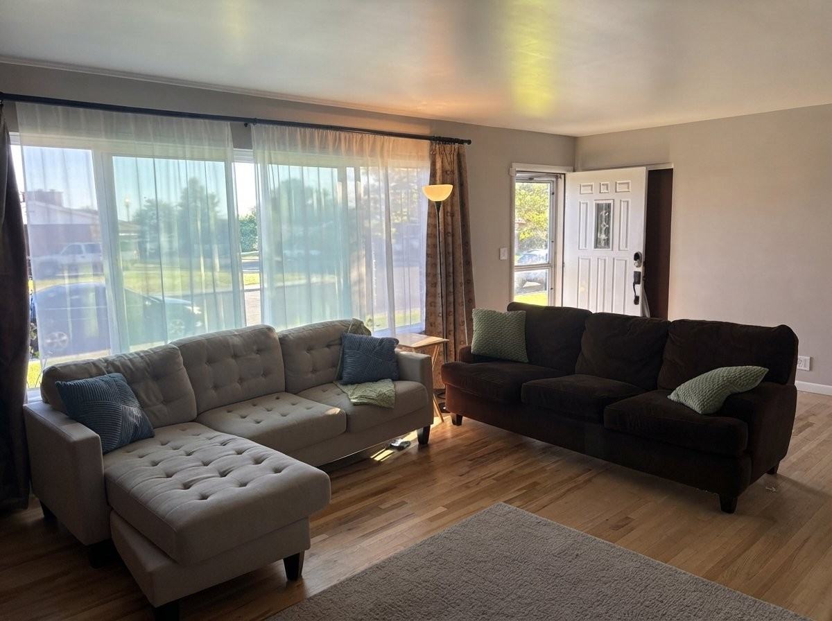 483 Es - Photo 3 of 20