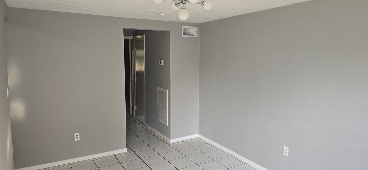 3218 Chaffin St #A - Photo 2 of 17
