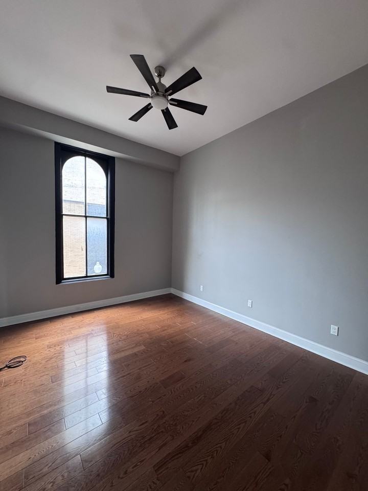 29 N Pearl St #2 - Photo 7 of 14