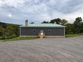 featured image of 105 School House Ln #C