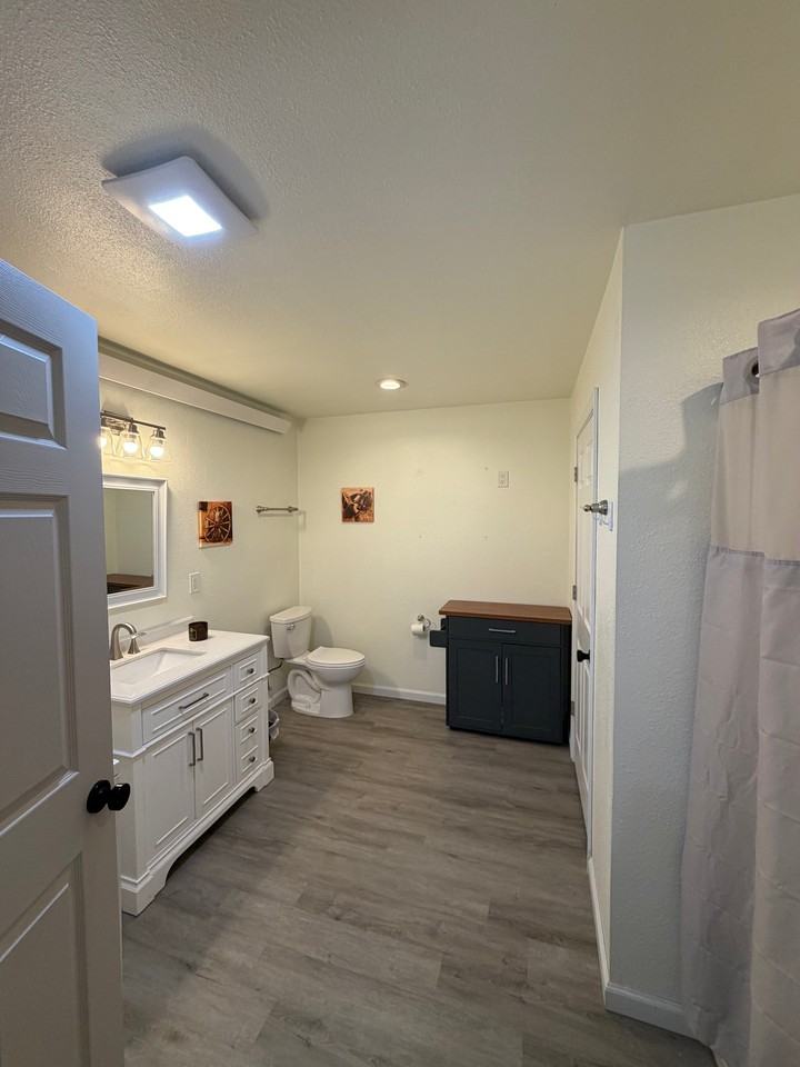 595 Griffey Ln - Photo 6 of 9