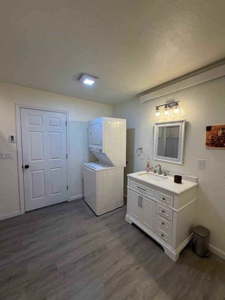 595 Griffey Ln - Photo 7 of 9