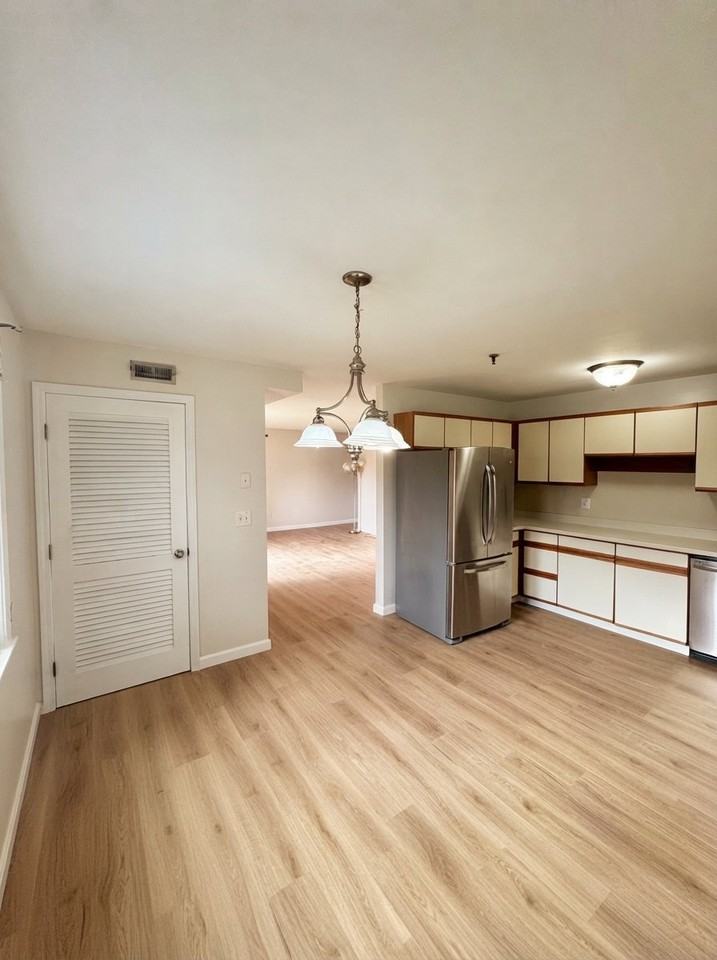 84 Tennis Plaza Rd - Photo 7 of 20
