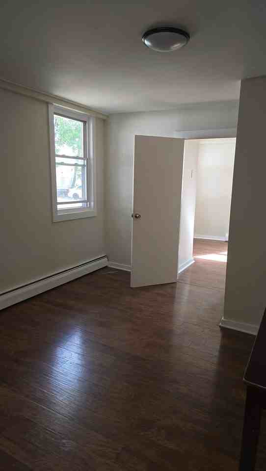 65 Spring St Apt 1st #1stFL - Photo 3 of 19