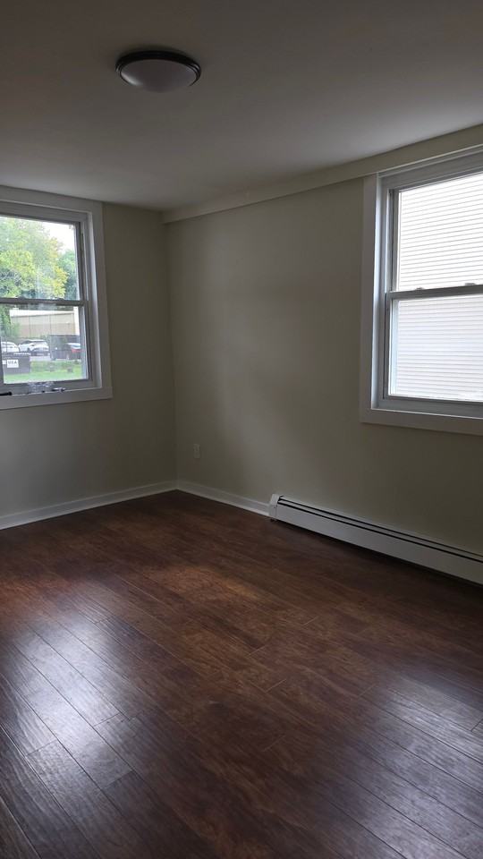 65 Spring St Apt 1st #1stFL - Photo 7 of 19