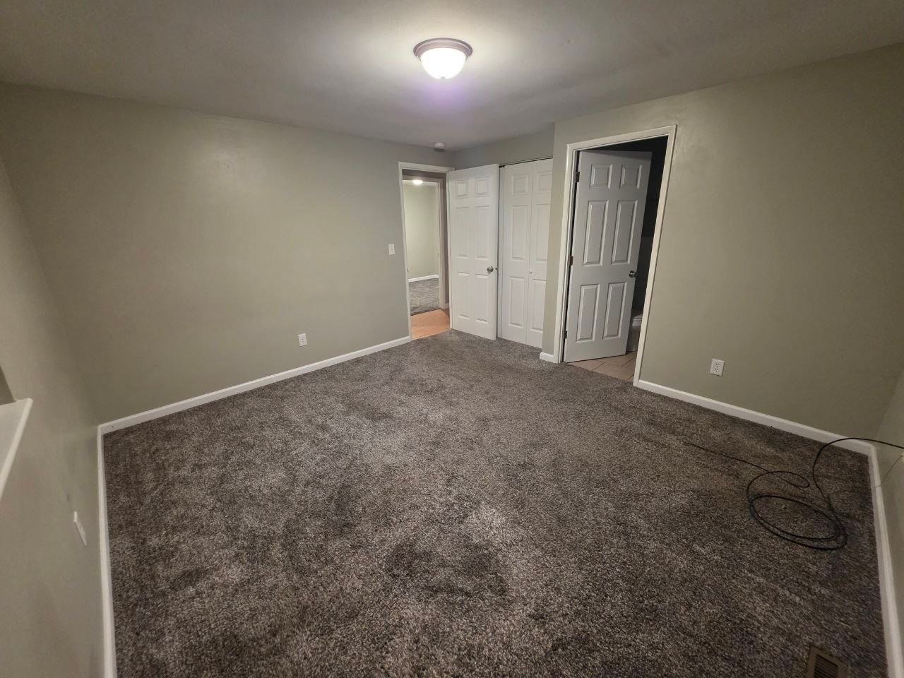 5723 Hinckley Ct - Photo 7 of 13