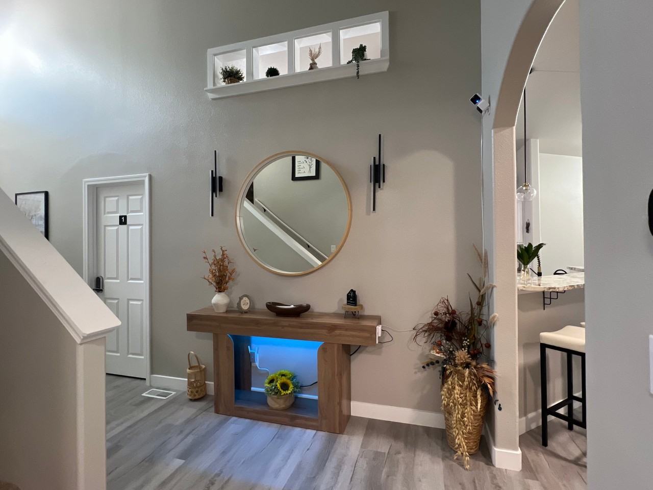 1039 Nepean Dr Se #ROOM - Photo 6 of 21