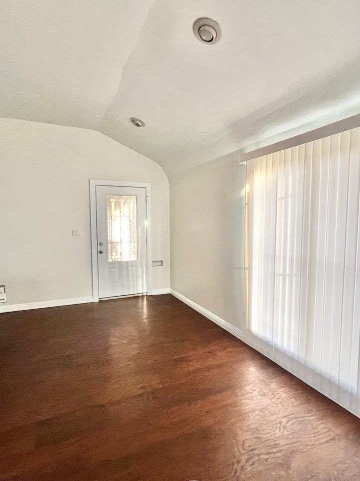 1817 W 66th St #1817 - Photo 2 of 9