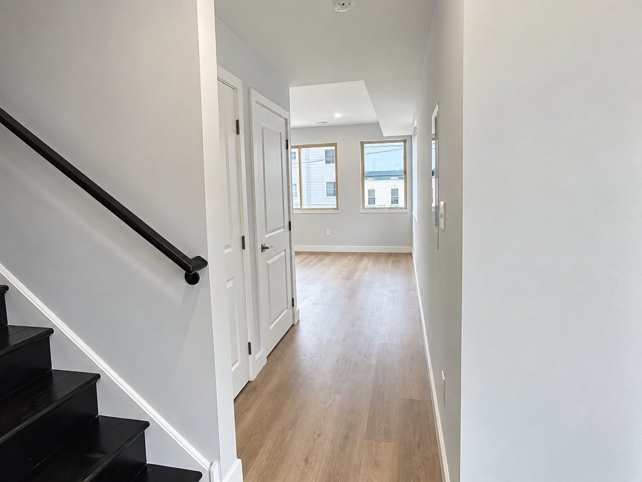 3263 N 13Th St Philadelphia, Pa 19140, Usa #A - Photo 6 of 8