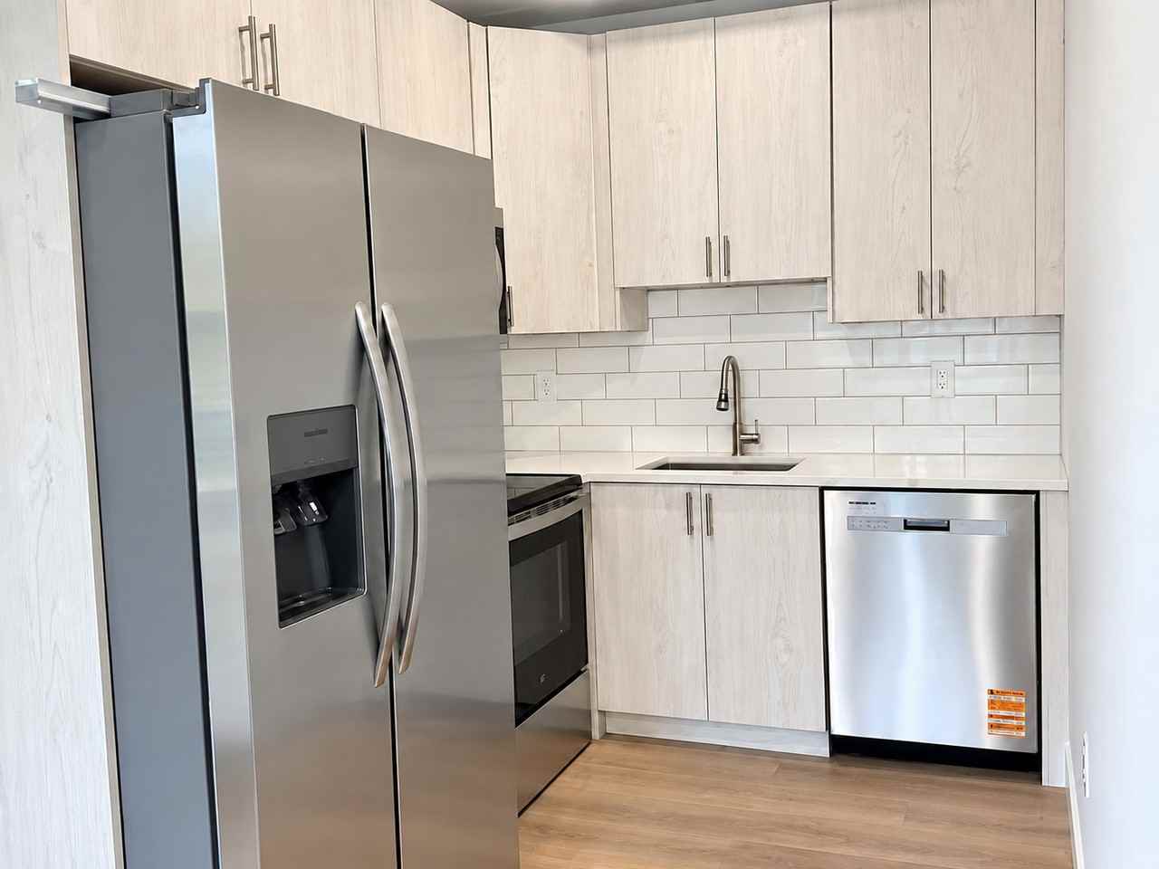 3263 N 13Th St Philadelphia, Pa 19140, Usa #B - Photo 2 of 16