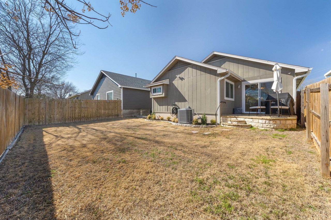 11613 Tallow Field Way - Photo 5 of 20