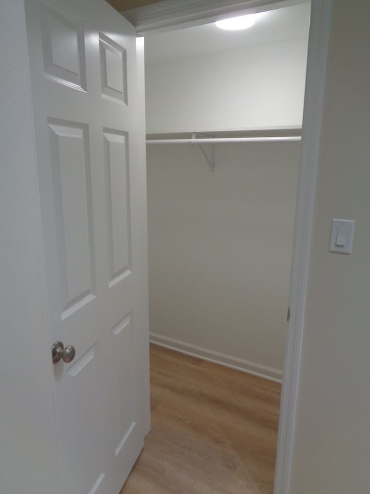115 Essington Rd #2 - Photo 5 of 12
