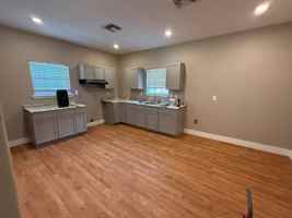 featured image of 802 Menchaca St