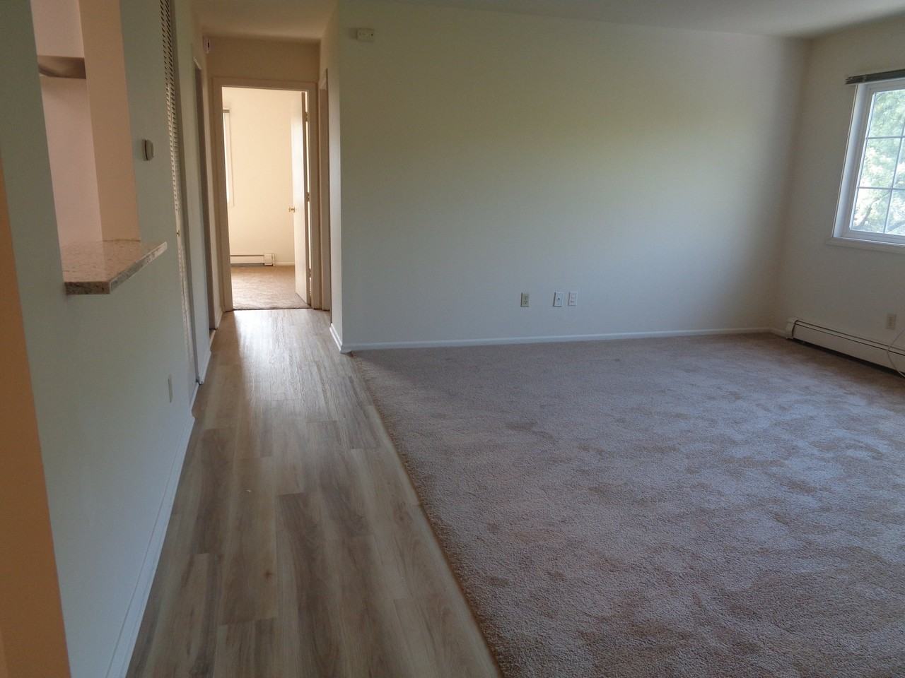 115 Twin Oaks Dr #301 - Photo 2 of 9