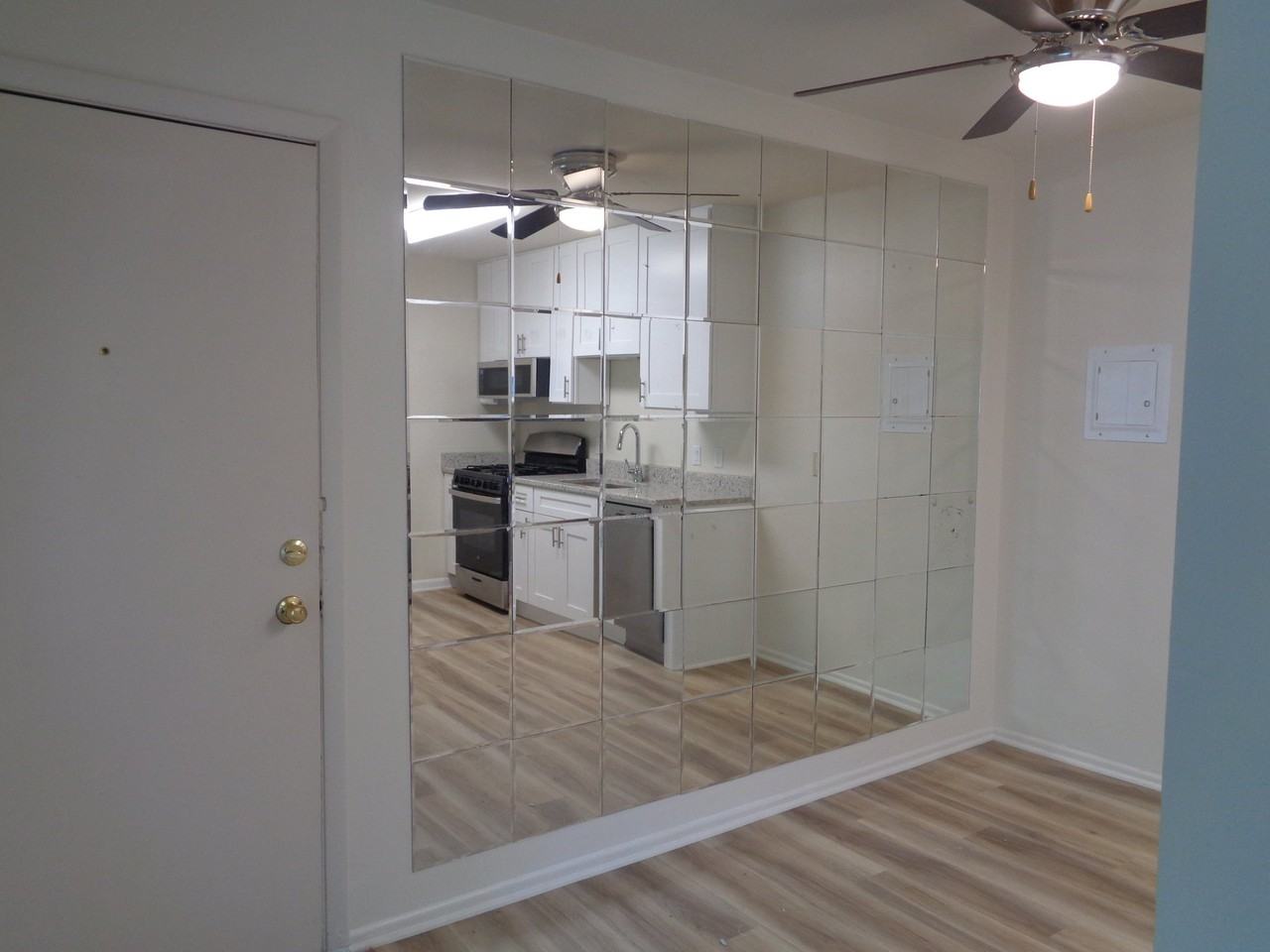 115 Twin Oaks Dr #301 - Photo 5 of 9