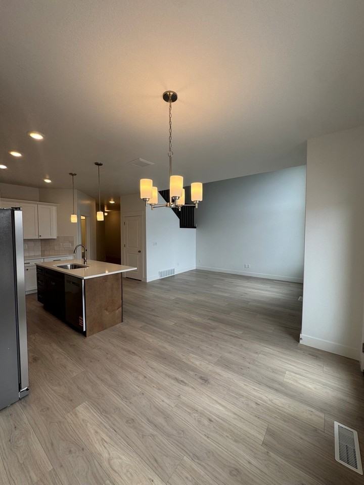 4748 S Heartwood Rd - Photo 3 of 9