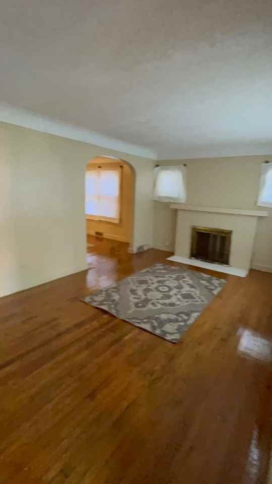 9125 Montrose St - Photo 5 of 6