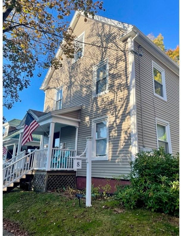 8 Harris St #2