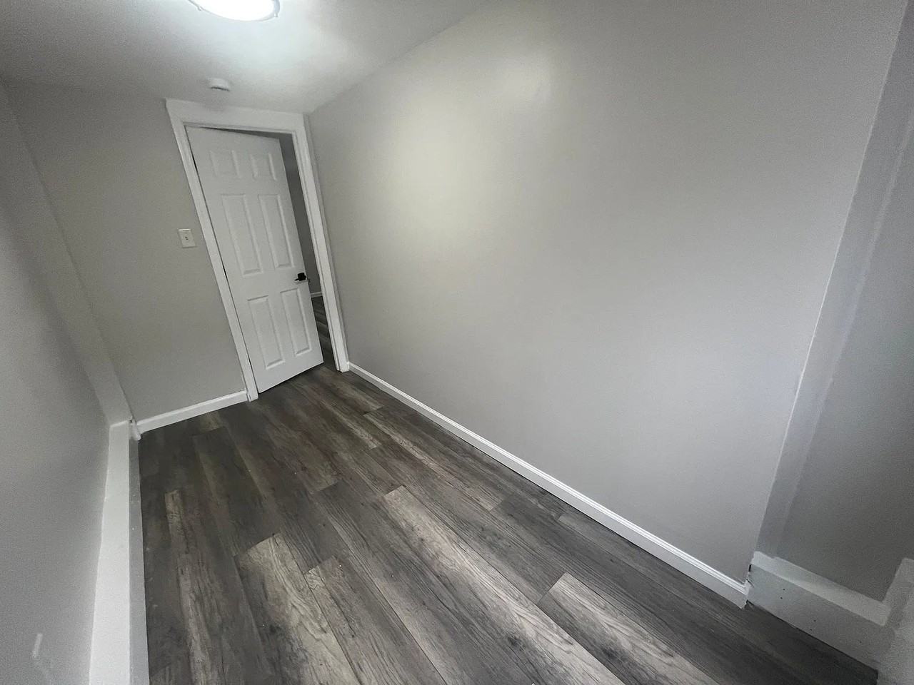 315 Marshall St #2 - Photo 4 of 9