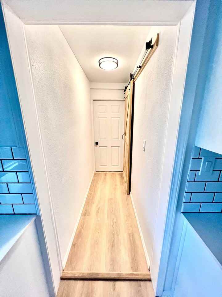 2105 Lyle Ave #A - Photo 7 of 13