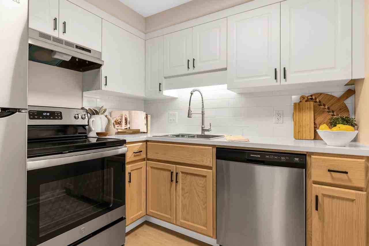 Pinecrest Apartments - Photo 6 of 50