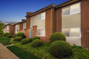 featured image of 1401 E Intruder Cir